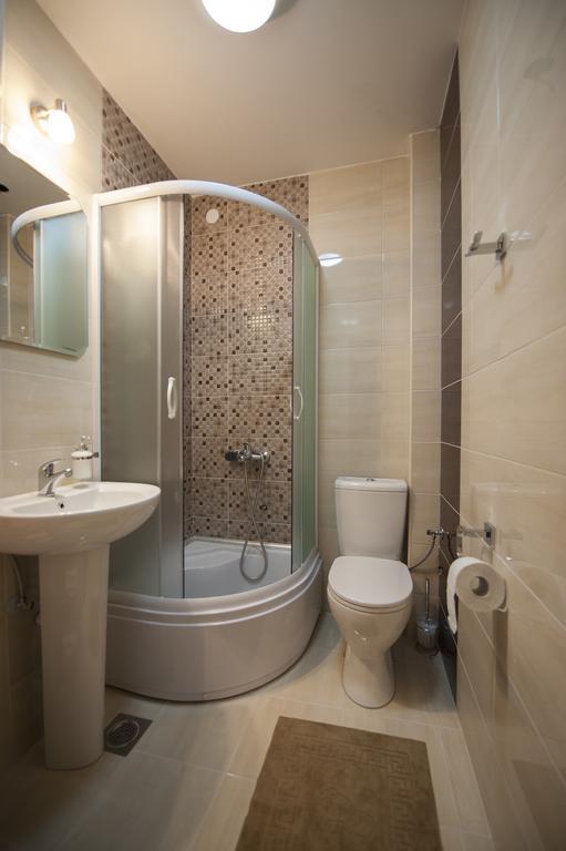 Benvenuti Apartments سيتينيي الغرفة الصورة