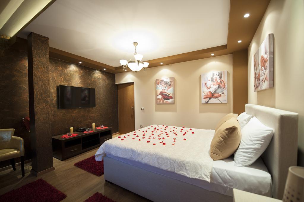 Benvenuti Apartments سيتينيي الغرفة الصورة