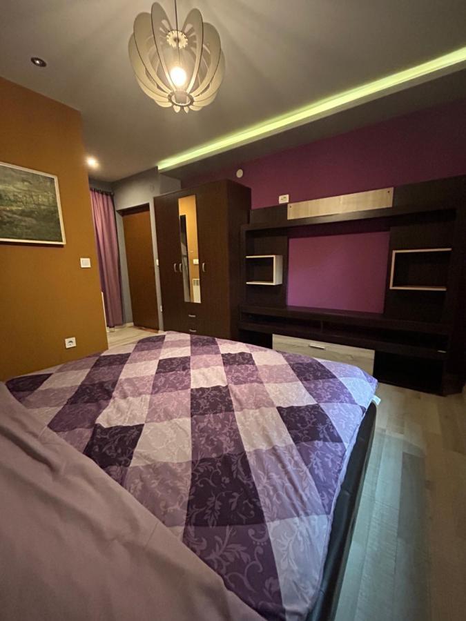 Benvenuti Apartments سيتينيي المظهر الخارجي الصورة